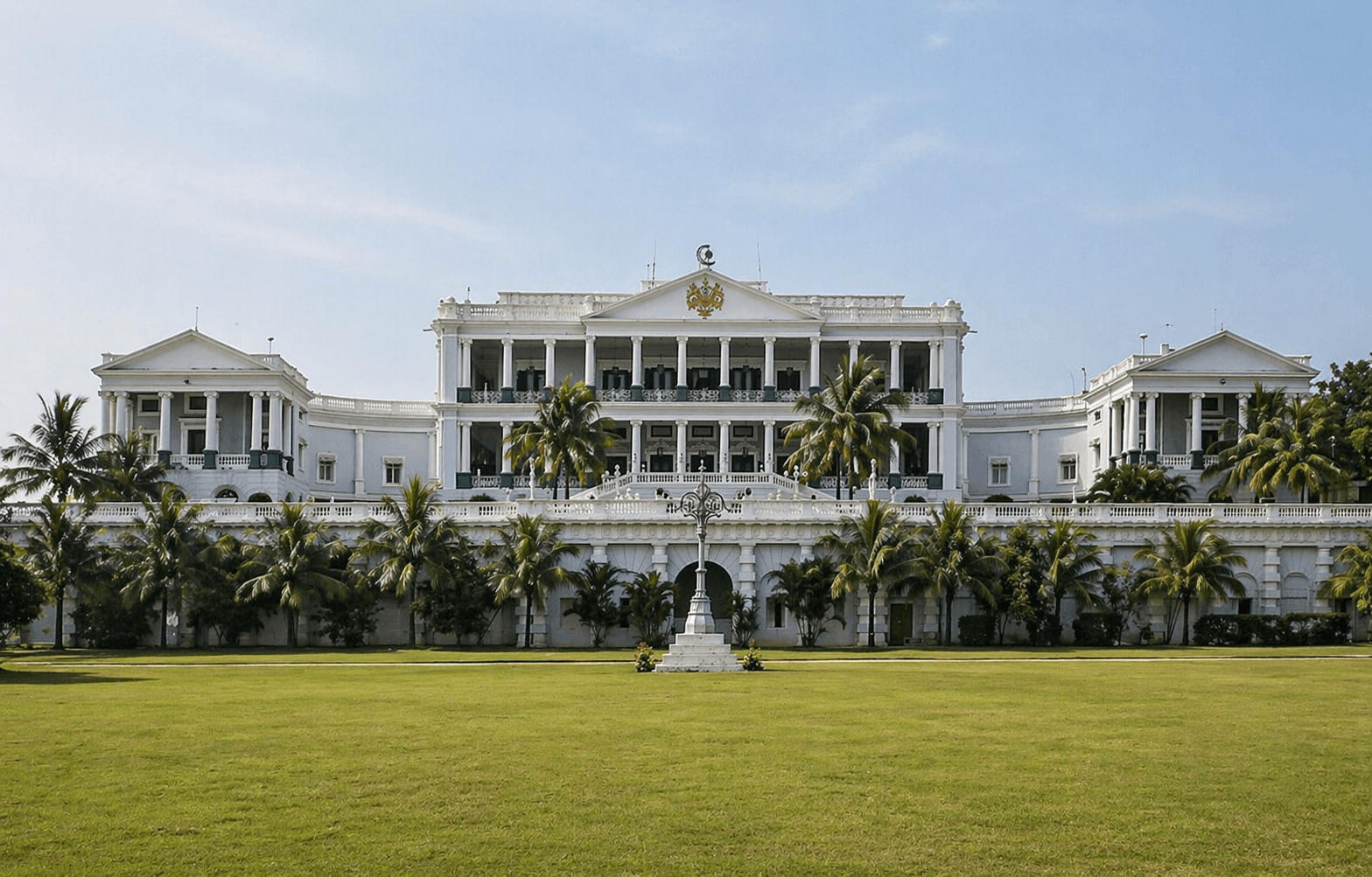 Outstation & Local Rides in Hyderabad - GOGO Taxi